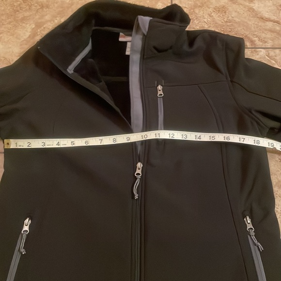 Free Country Soft-Shell jacket. Size M, black - Picture 6 of 13
